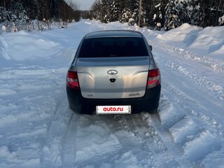 2013 Lada (ВАЗ) Granta I, серебристый, 210000 рублей, вид 2