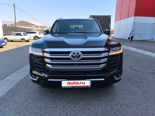 2022 Toyota Land Cruiser 300 Series, чёрный, 9900000 рублей, вид 2