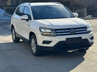 2022 Volkswagen Tharu I, белый, 1727000 рублей, вид 3