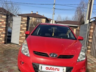 2010 Hyundai i20 I, красный, 620000 рублей, вид 2