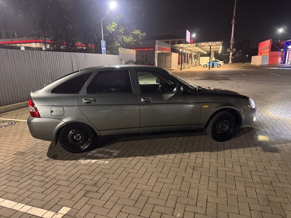 2009 Lada (ВАЗ) Priora I, серый, 330000 рублей - вид 3