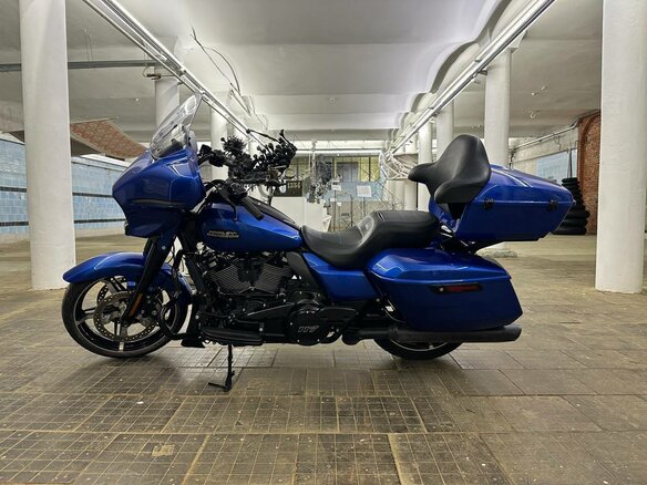 2024 Harley-Davidson Street Glide, синий, 2900000 рублей