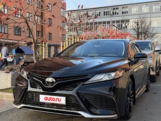 2022 Toyota Camry VIII (XV70) Рестайлинг, чёрный, 3600000 рублей, вид 1