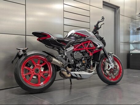2021 MV Agusta Dragster, серебристый, 1700000 рублей, вид 3