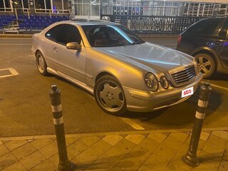 2000 Mercedes-Benz CLK-Класс 430 I (W208) Рестайлинг, серебристый, 1150000 рублей, вид 1