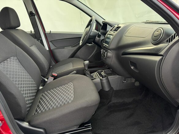 2026 Lada (ВАЗ) Granta I Рестайлинг, красный, 1233000 рублей - вид 10