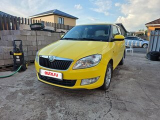 2012 Skoda Fabia II Рестайлинг, жёлтый, 650000 рублей, вид 2
