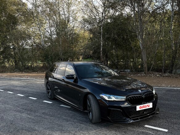2019 BMW 5 серии 530i VII (G30/G31/G38), чёрный, 3100000 рублей - вид 1