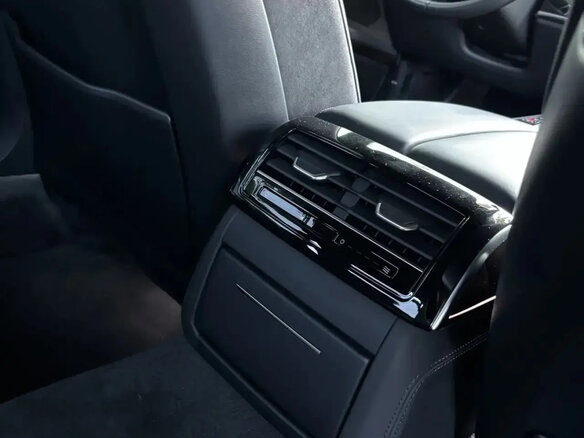 2020 Audi A8 45 TDI IV (D5), чёрный, 6650000 рублей - вид 36