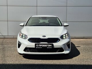 2018 Kia Ceed III, белый, 1399000 рублей, вид 2