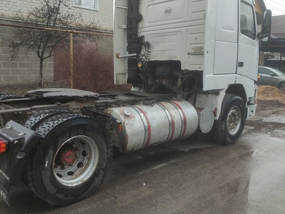 1996 Volvo FH, белый, 1150000 рублей - вид 4
