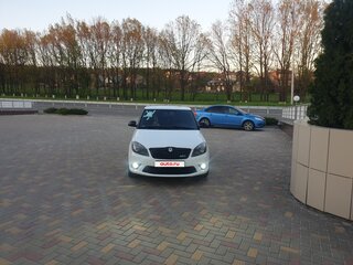 2011 Skoda Fabia RS II, белый, 1055000 рублей, вид 2