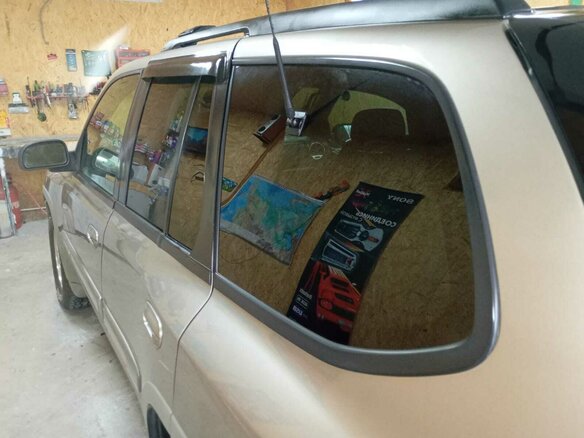 2002 GMC Envoy II (GMT360), серебристый, 300000 рублей - вид 7