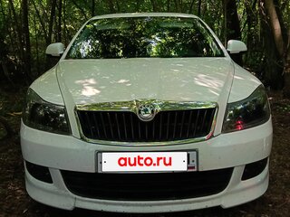2009 Skoda Octavia II (A5) Рестайлинг, белый, 720000 рублей, вид 1