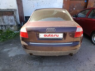 2003 Audi A4 II (B6), красный, 160000 рублей, вид 5