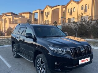2022 Toyota Land Cruiser Prado 150 Series Рестайлинг 3, чёрный, 6000000 рублей, вид 1