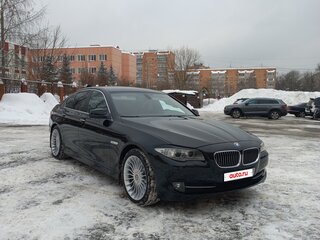 2011 BMW 5 серии 523i VI (F10/F11/F07), чёрный, 3100000 рублей, вид 5