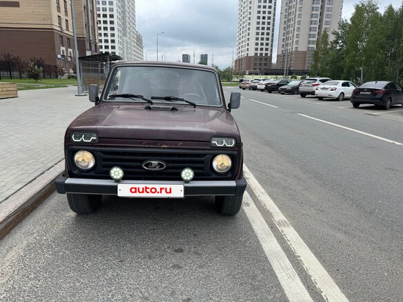 2013 Lada (ВАЗ) 2121 (4x4) I Рестайлинг, пурпурный, 220000 рублей