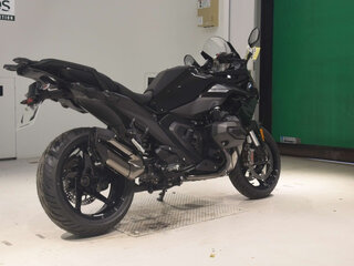 2025 BMW R 1300 RS, чёрный, 2100000 рублей, вид 5