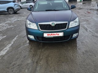 2011 Skoda Octavia II (A5) Рестайлинг, серебристый, 390000 рублей, вид 1