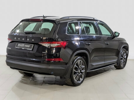 2022 Skoda Kodiaq I Рестайлинг, чёрный, 3180000 рублей, вид 5