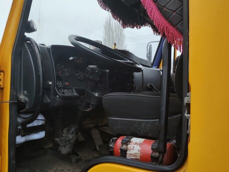 2007 КамАЗ 4308, жёлтый, 2800000 рублей, вид 3
