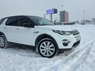 2016 Land Rover Discovery Sport I, белый, 2490000 рублей, вид 4