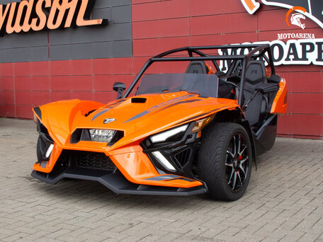2022 Polaris Slingshot, красный, 2592371 рублей, вид 3