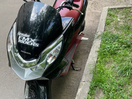 2013 Honda PCX 150, чёрный, 200000 рублей, вид 3
