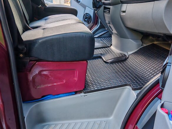 2012 Mercedes-Benz Sprinter, пурпурный, 1700000 рублей - вид 24