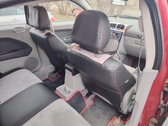 2006 Dodge Caliber I, красный, 500000 рублей - вид 15