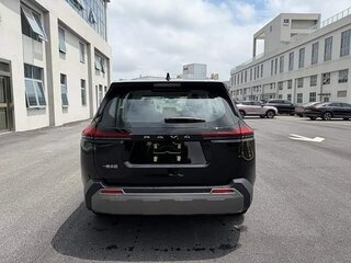 2026 Toyota RAV4 VI (XA60), чёрный, 4230000 рублей, вид 5