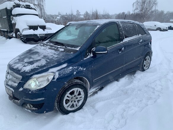 2008 Mercedes-Benz B-Класс 170 I (W245) Рестайлинг, синий, 660000 рублей - вид 1