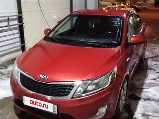 2014 Kia Rio 5-speed III, красный, 860000 рублей, вид 1