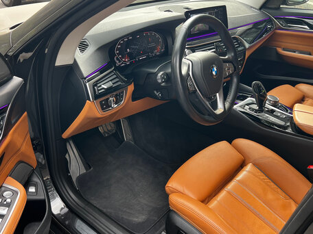 2019 BMW 6 серии Gran Turismo 630d xDrive IV (G32), серый, 4950000 рублей, вид 3
