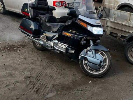 1990 Honda GL 1500 Gold Wing, зелёный, 450000 рублей, вид 1