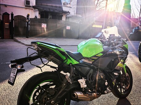 2017 Kawasaki Ninja 650, зелёный, 780000 рублей, вид 2