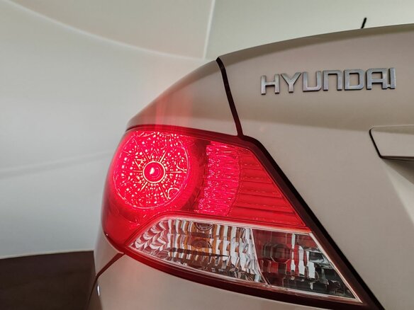 2013 Hyundai Solaris I, бежевый - вид 20
