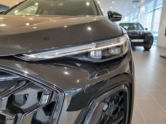 2025 Audi Q5 L III (GU), чёрный, 6100000 рублей - вид 11