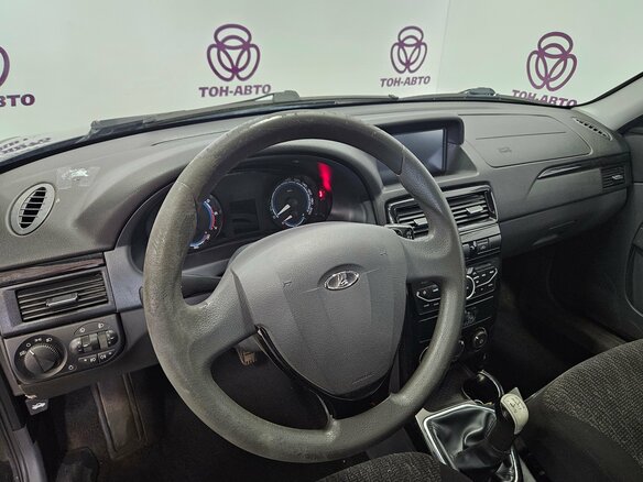 2015 Lada (ВАЗ) Priora I Рестайлинг, чёрный - вид 14