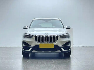 2022 BMW X1 Long 20Li sDrive II (F48) Рестайлинг, белый, 2600000 рублей, вид 2