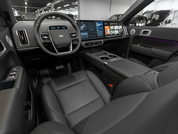 2025 Li Auto (Lixiang) L9 52.3 kWh I Рестайлинг, серый, 10550000 рублей - вид 6