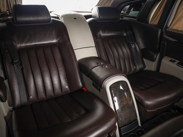 2008 Rolls-Royce Phantom VII, серый, 8775260 рублей - вид 31
