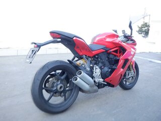 2019 Ducati Supersport, красный, 927000 рублей, вид 4