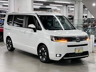 2022 Honda Stepwgn VI, белый, 1890007 рублей, вид 1