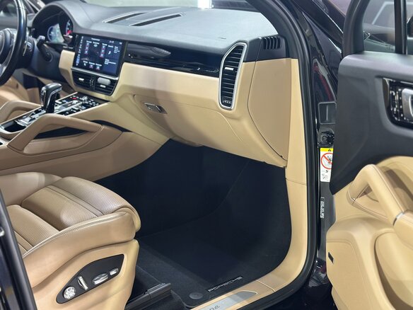 2018 Porsche Cayenne III, чёрный, 5950000 рублей - вид 28