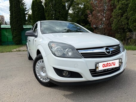2012 Opel Astra H Рестайлинг, белый, 850000 рублей, вид 4