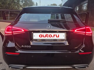 2018 Mercedes-Benz A-Класс 200 IV (W177), чёрный, 2550000 рублей, вид 4