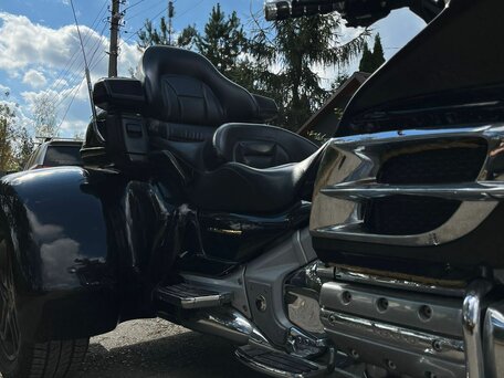 2003 Honda GL 1800 Gold Wing, чёрный, 1500000 рублей, вид 5