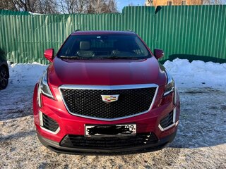 2020 Cadillac XT5 I Рестайлинг, красный, 3600000 рублей, вид 3